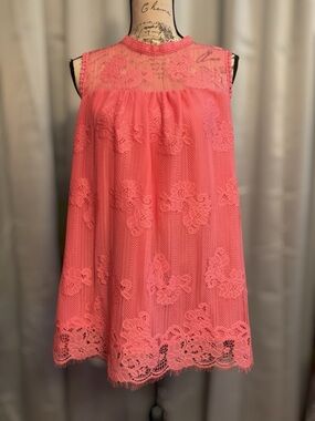 Valerie Stevens Coral Lace Sleeveless Blouse